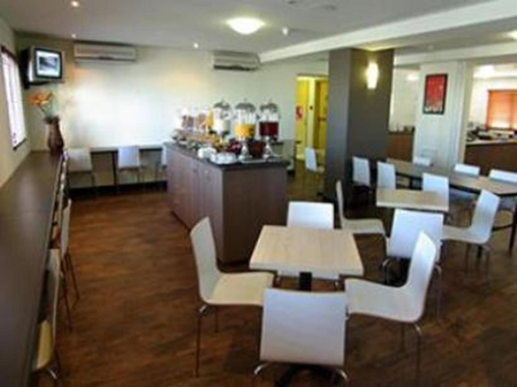 Ibis Budget Perth Airport Exterior photo