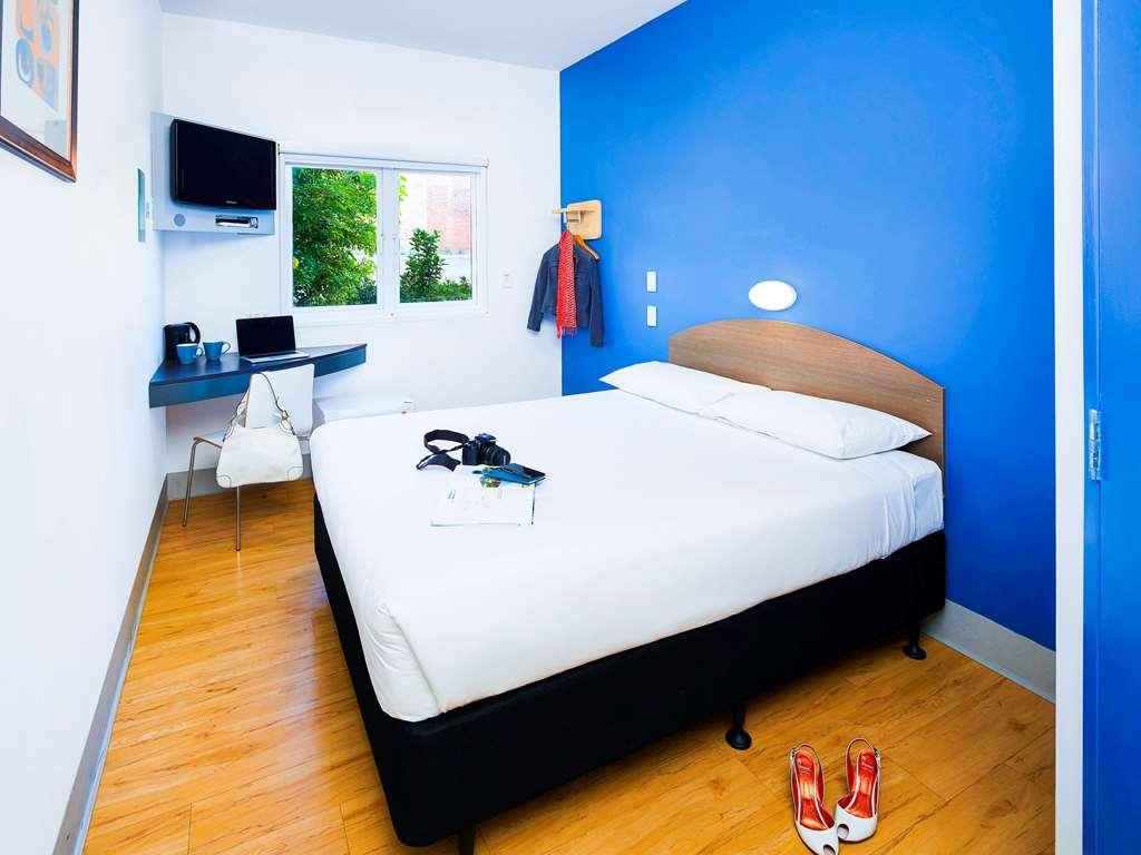 Ibis Budget Perth Airport Room photo
