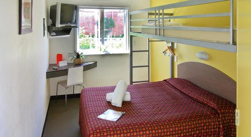 Ibis Budget Perth Airport Exterior photo