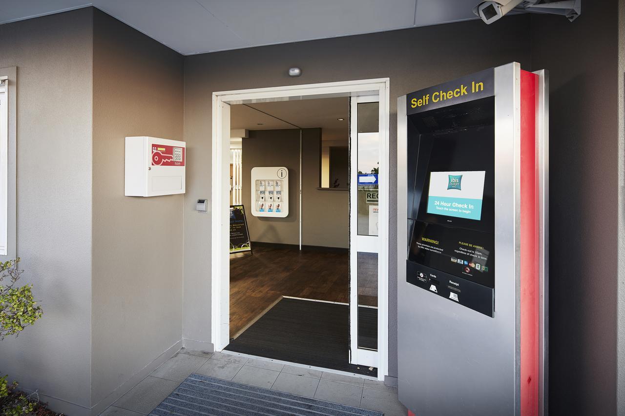 Ibis Budget Perth Airport Exterior photo
