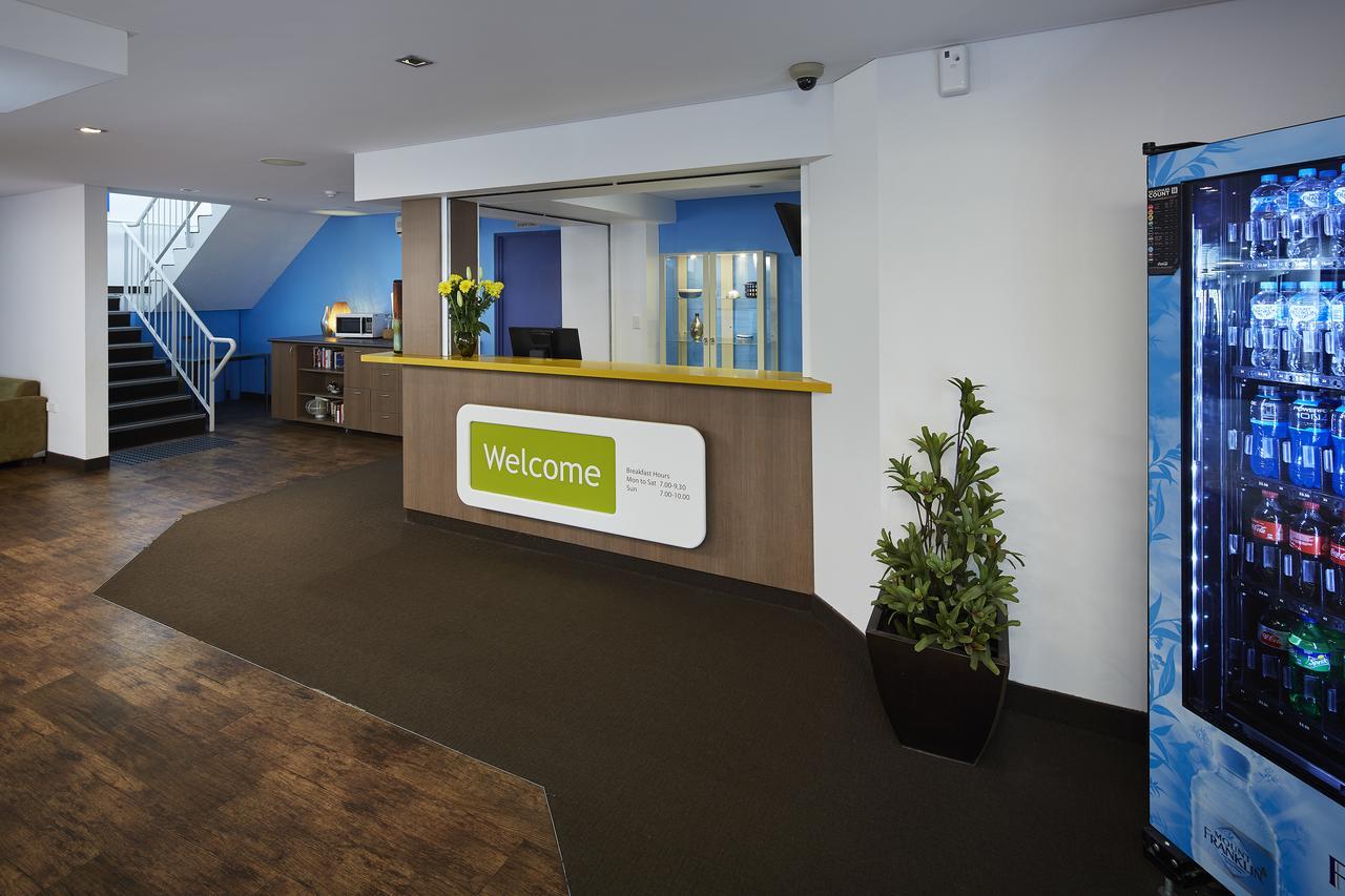 Ibis Budget Perth Airport Exterior photo