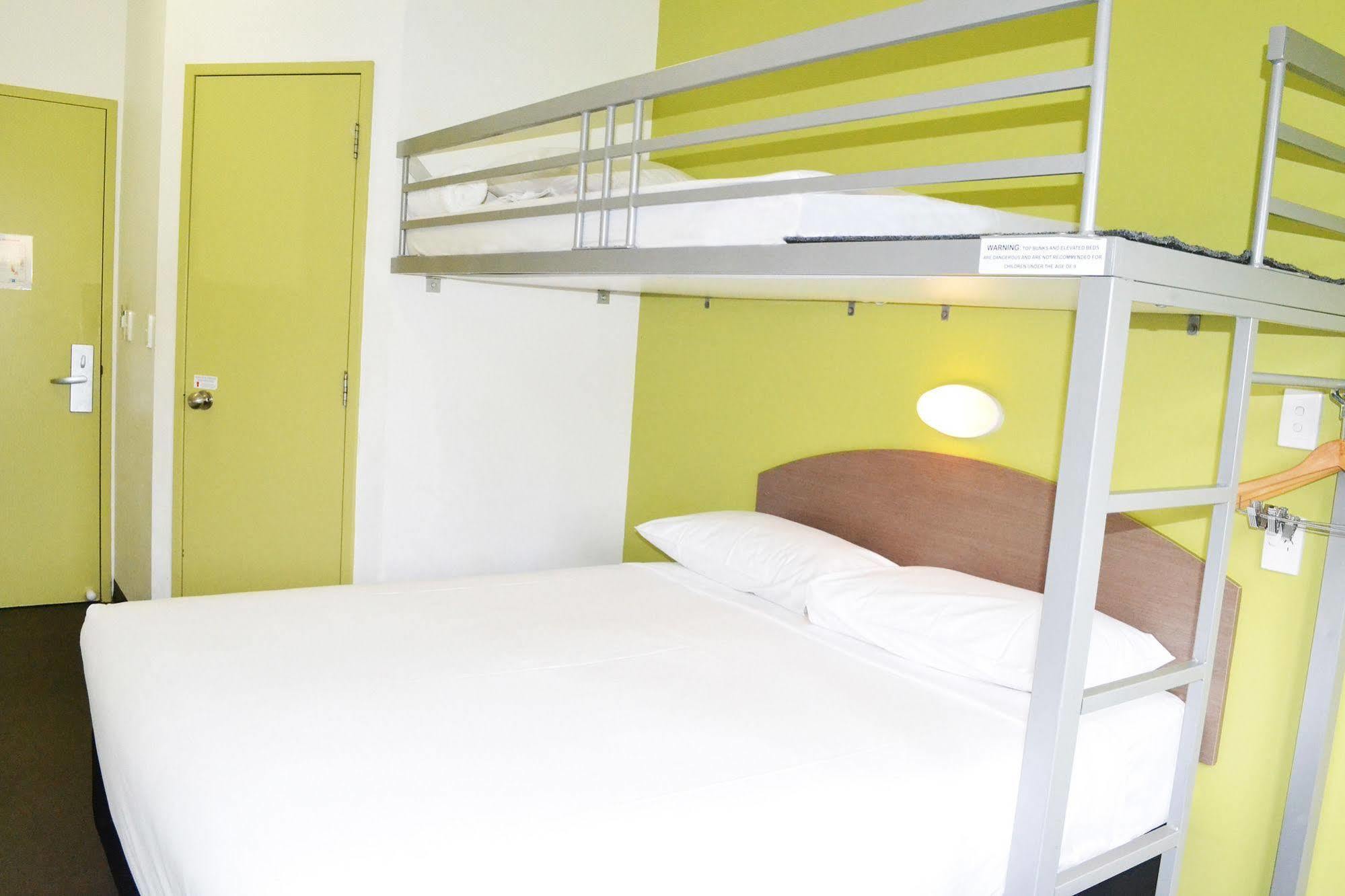 Ibis Budget Perth Airport Exterior photo
